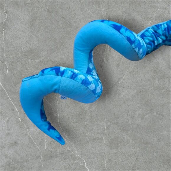 Classic Toy Company Blue 36" Cobra Snake Washed And Dried Ready For Play - Picture 2 of 10